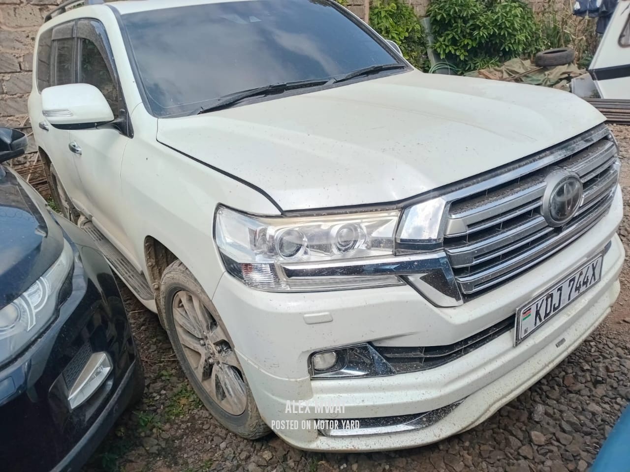 Toyota Land Cruiser Prado VXL 2016 Black