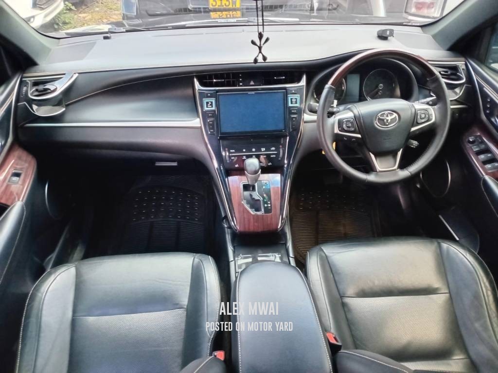 Toyota Harrier 2016 Black