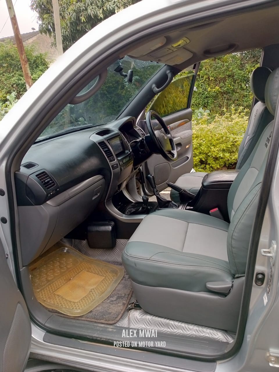 Toyota Land Cruiser Prado 2009 Silver