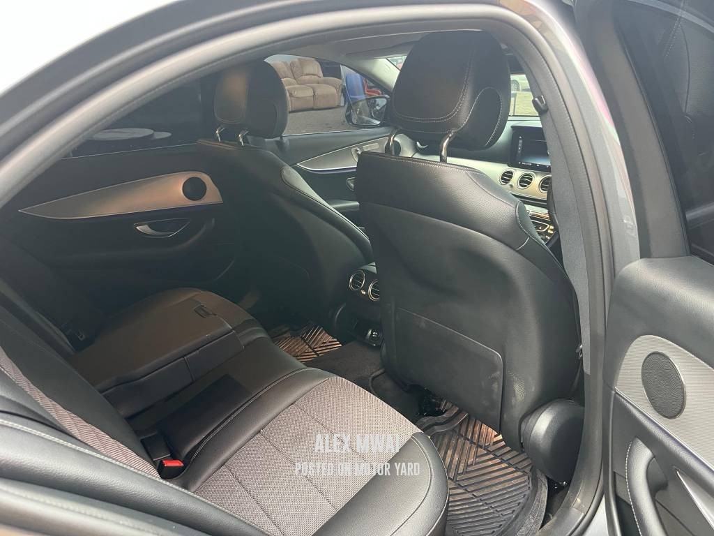 Mercedes-Benz E200 2018 Grey