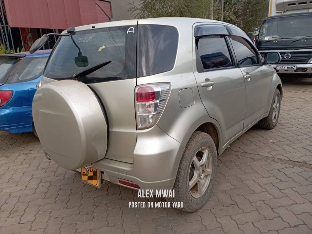 Toyota Rush 2011 Grey