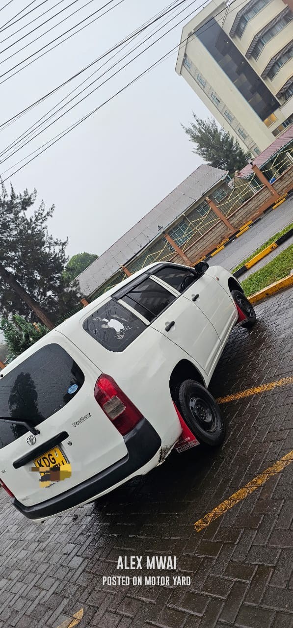 Toyota Probox 2011 White