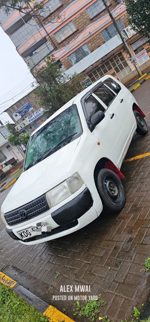Toyota Probox 2011 White