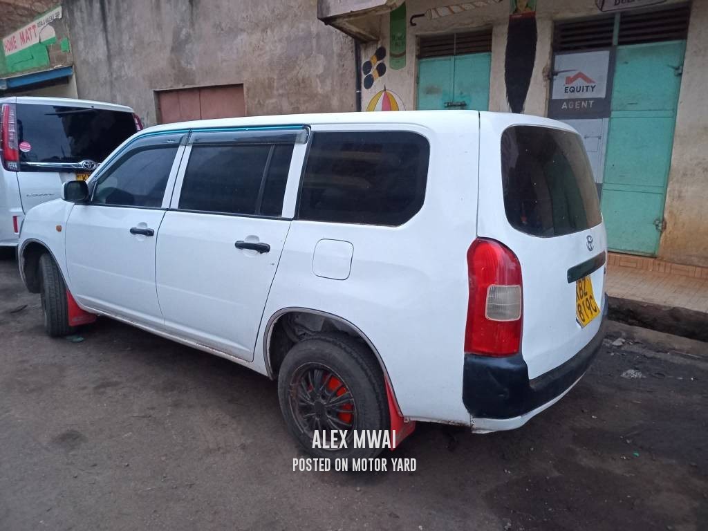 Toyota Probox 2011 White