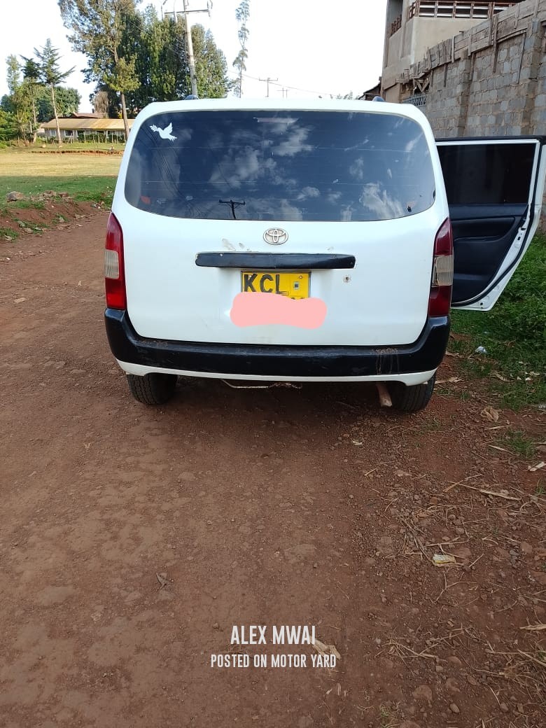 Toyota Probox 2011 White