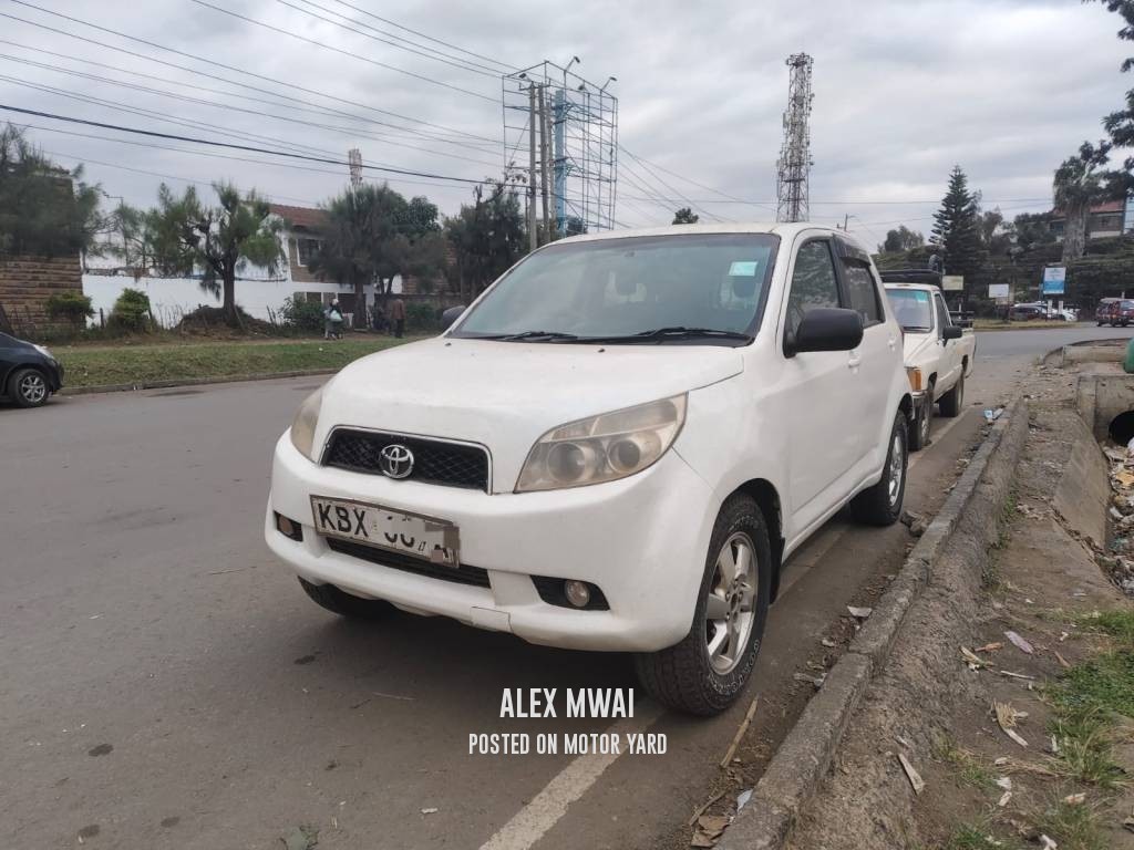 Toyota Rush 2014 White