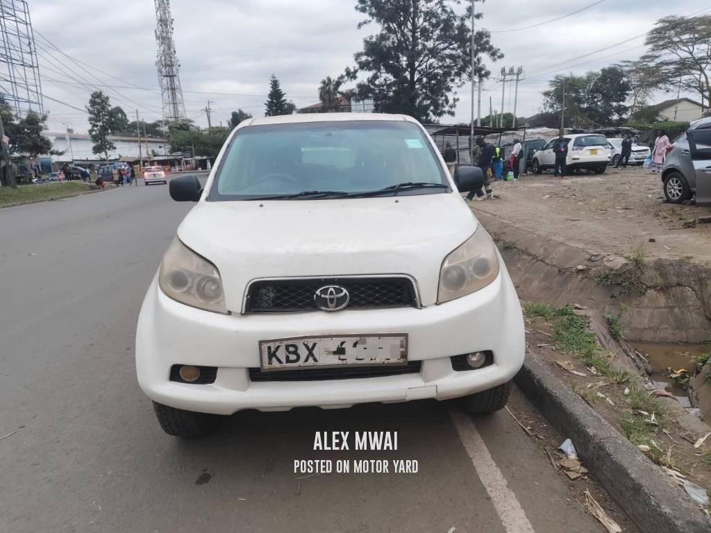 Toyota Rush 2014 White