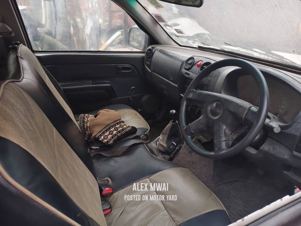 Isuzu D-Max 2018 White