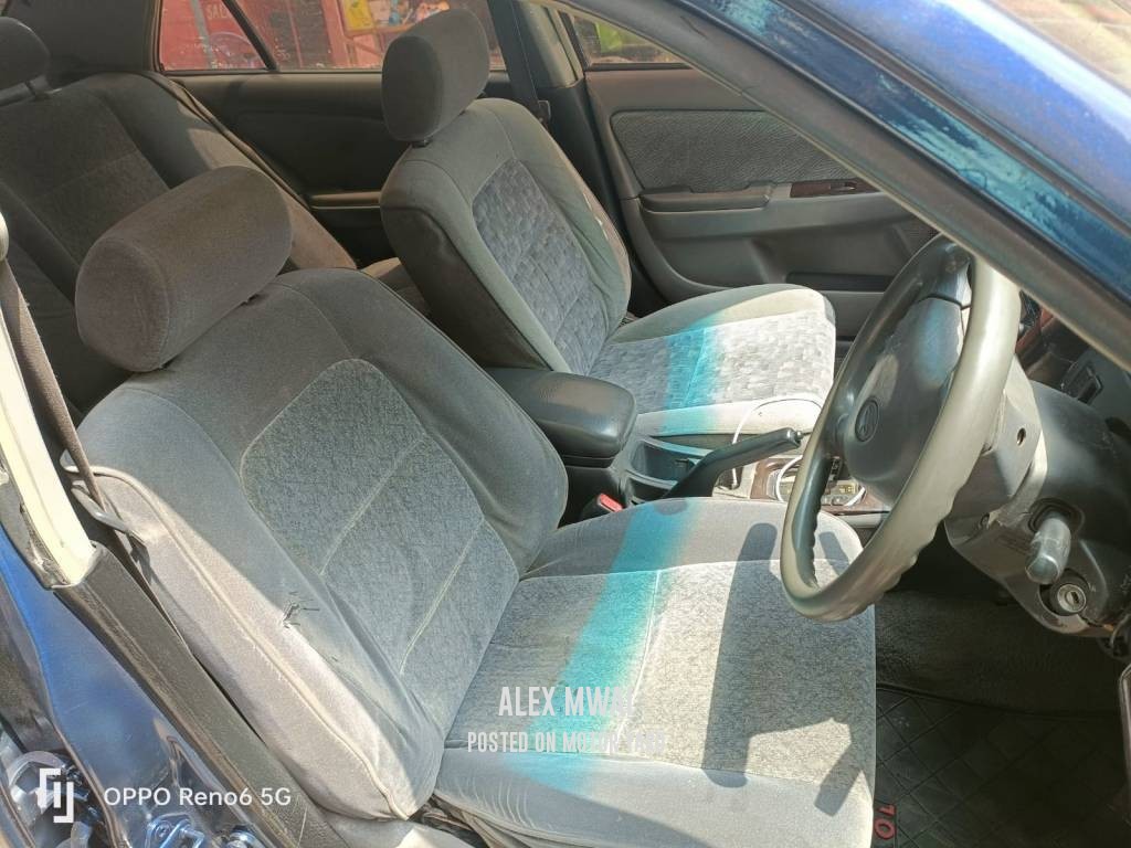 Toyota Premio 2011 Blue