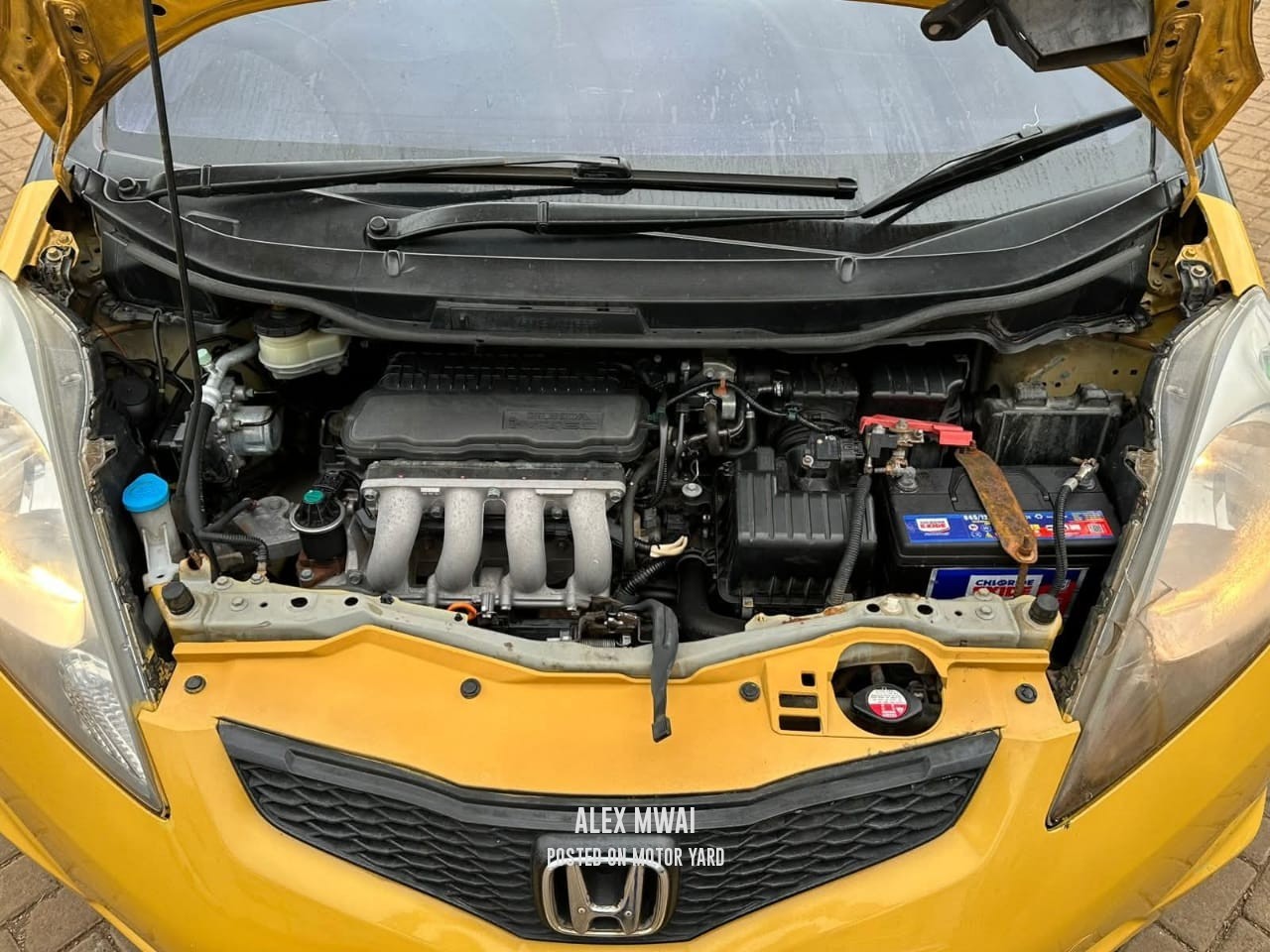 Honda Fit 2014 Yellow