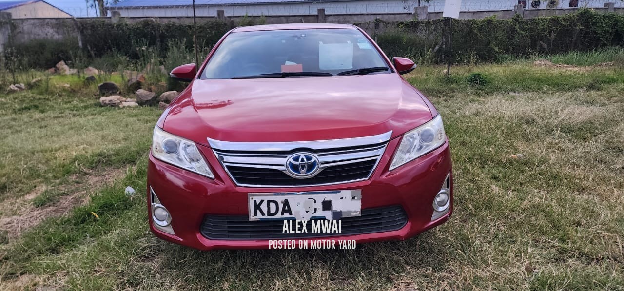 Toyota Camry 2013 Maroon