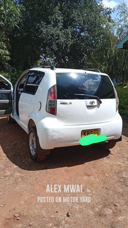 Toyota Passo 2013 White