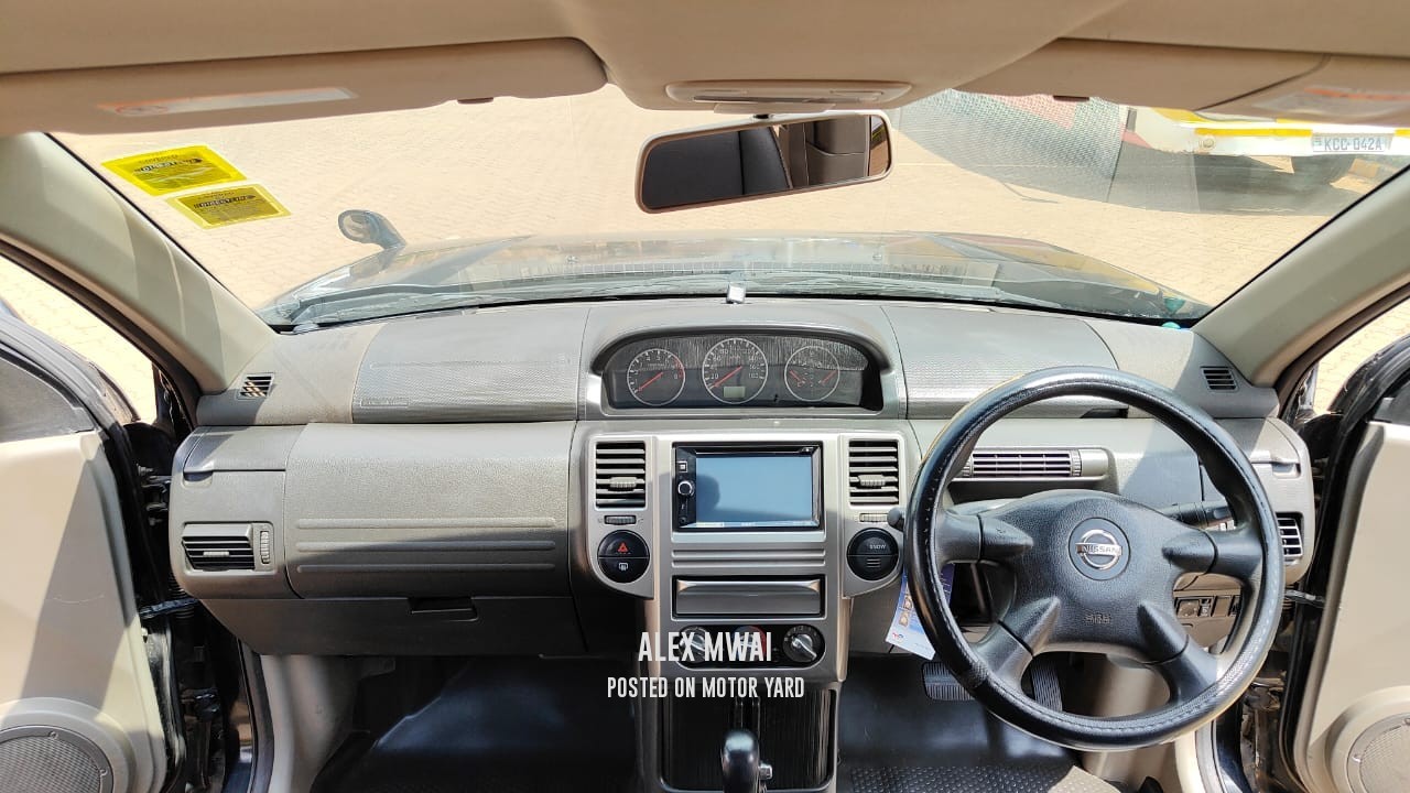 Nissan Xtrail 2007 Black