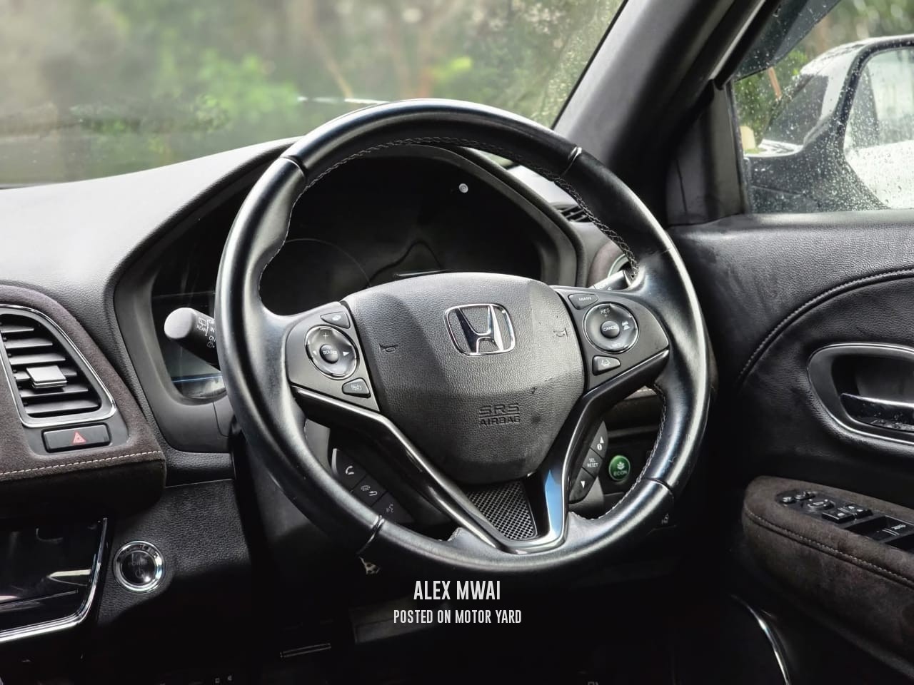 Honda Vezel 2018 White