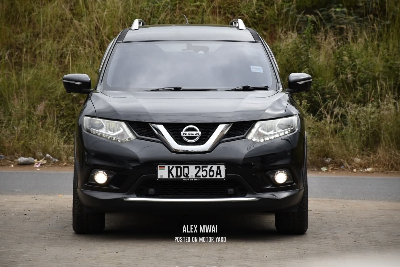 Nissan Xtrail 2016 Black