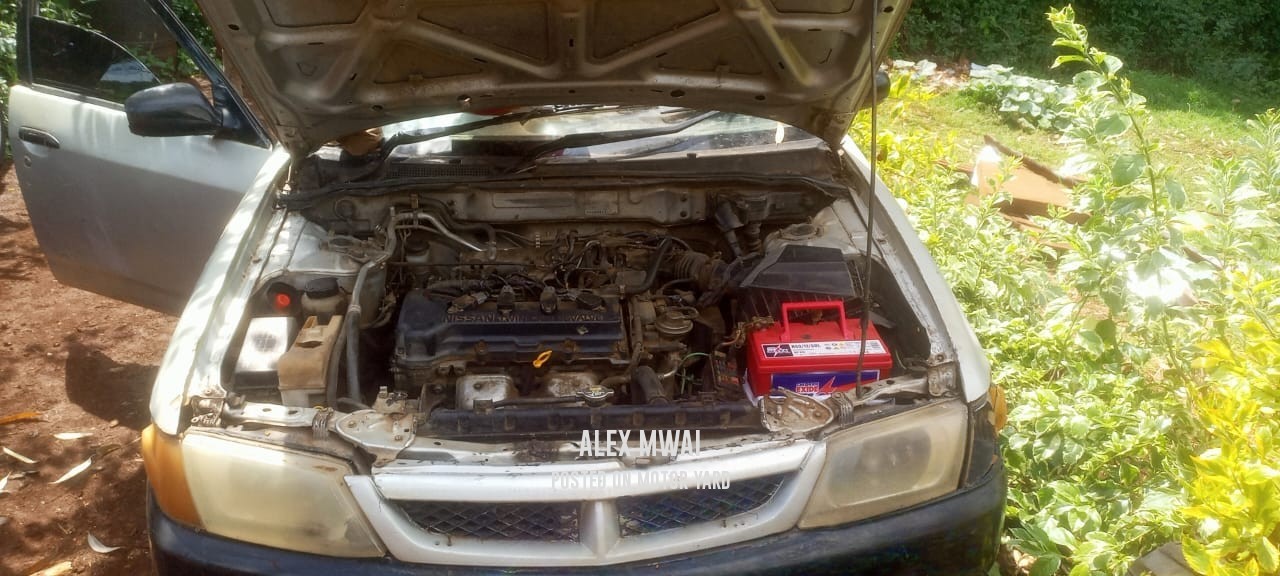 Nissan Wingroad 2012 Grey