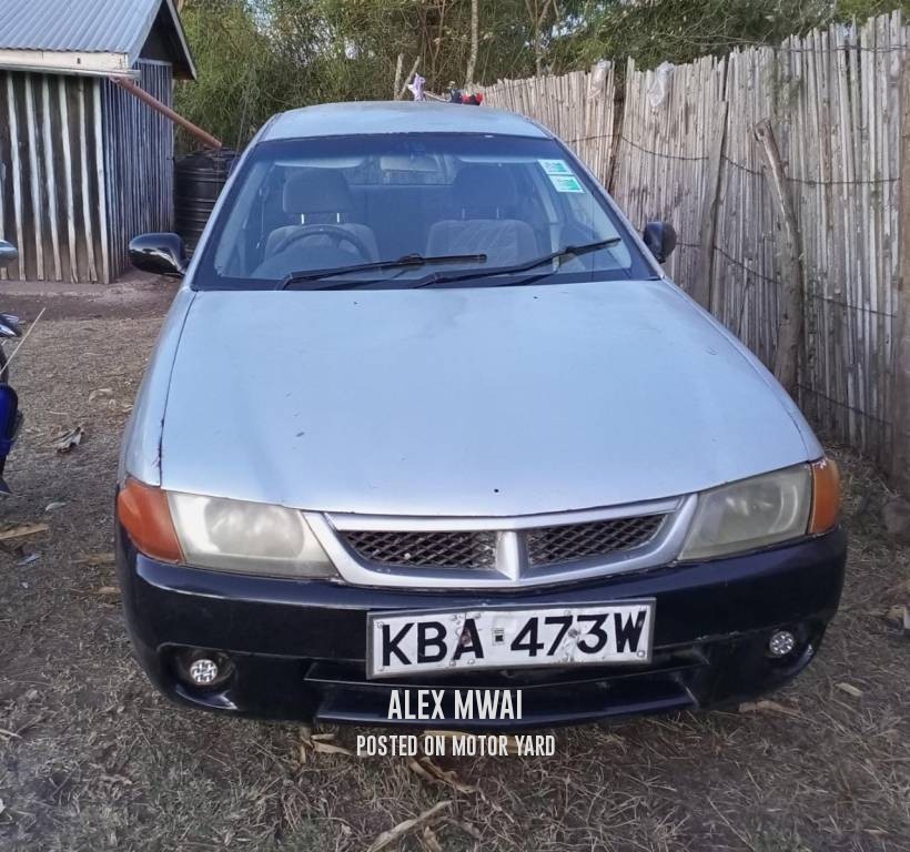 Nissan Wingroad 2012 Grey