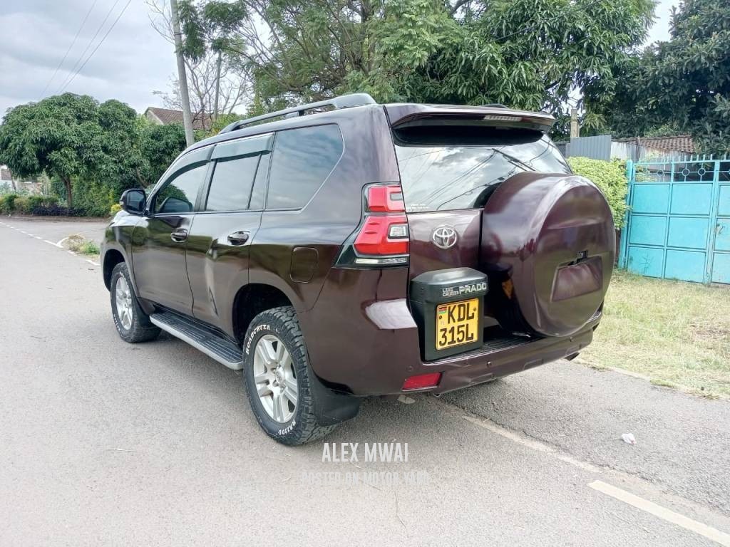 Toyota Land Cruiser Prado 2013 Maroon