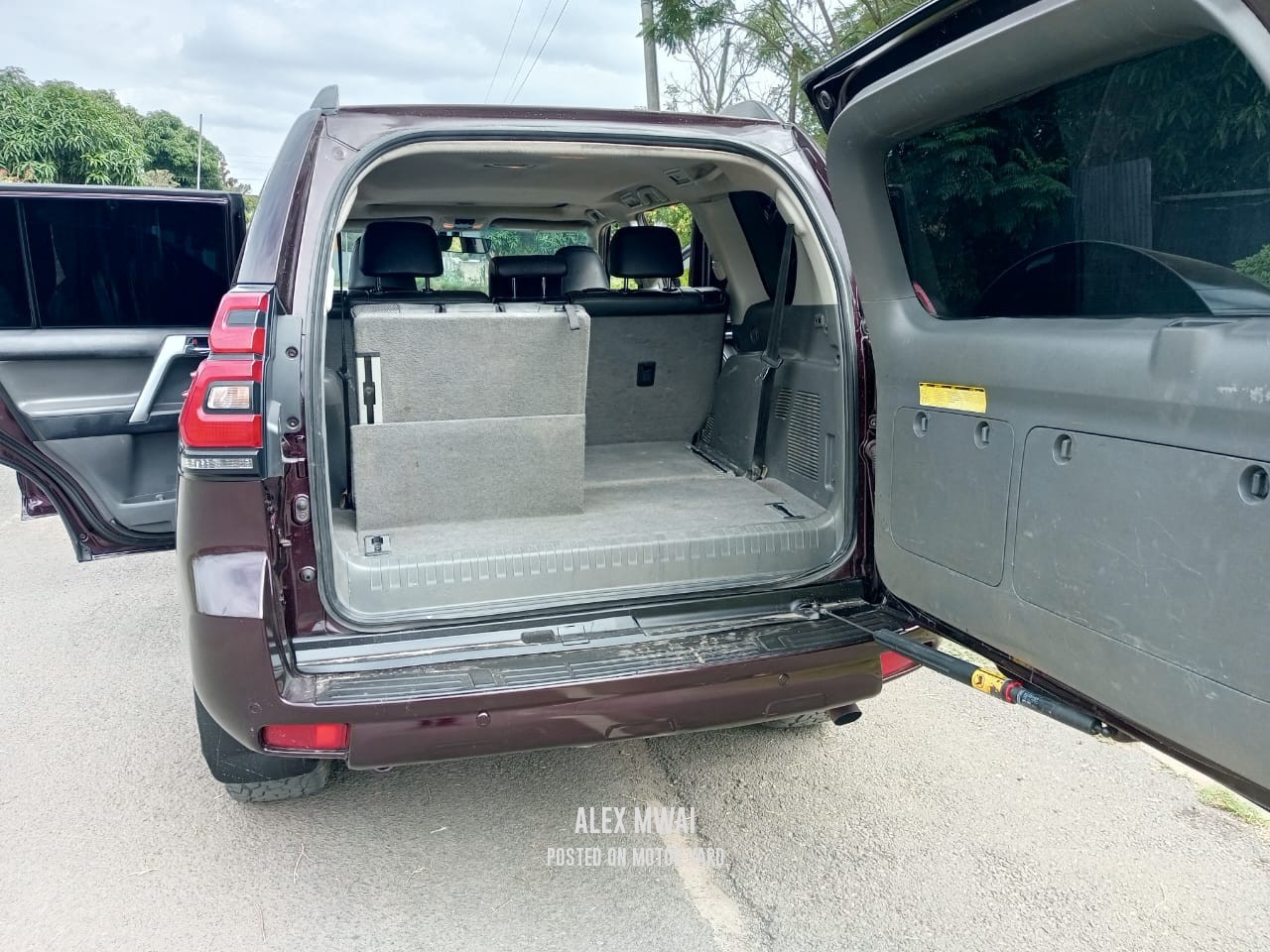 Toyota Land Cruiser Prado 2013 Maroon