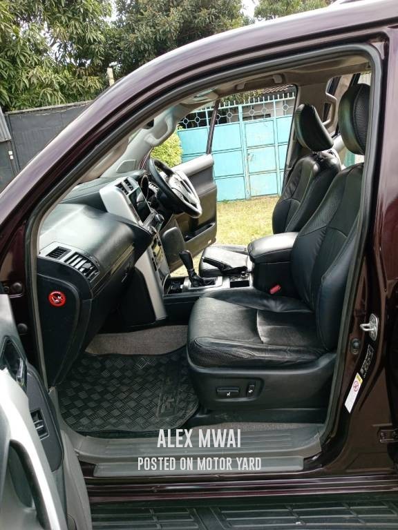 Toyota Land Cruiser Prado 2013 Maroon