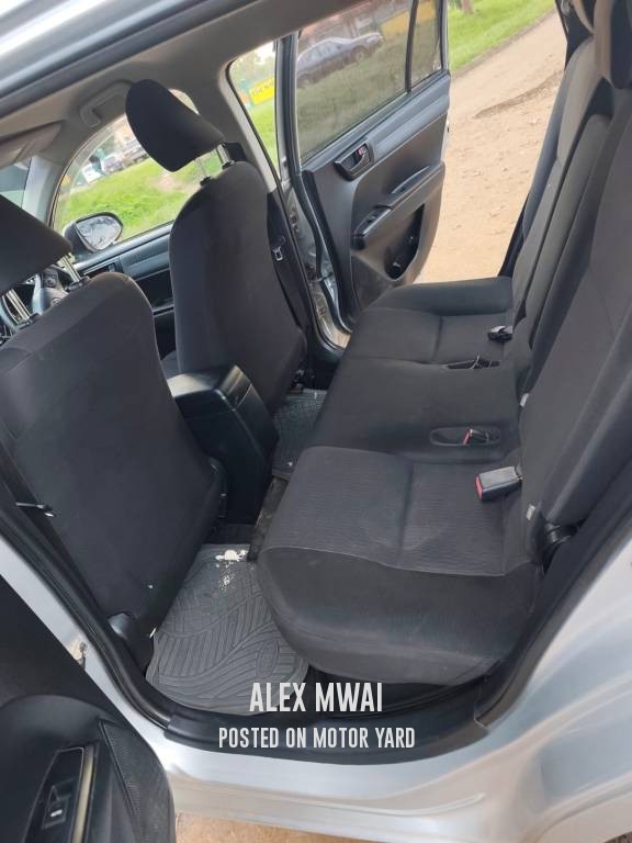 Toyota Fielder 2014 Silver