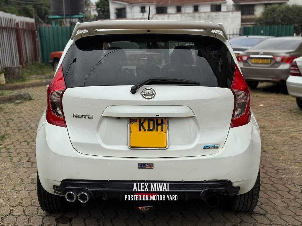 Nissan Note 2016 White