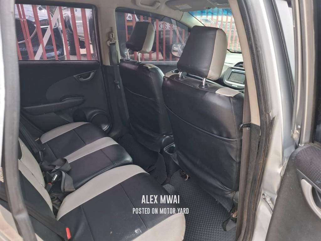 Honda Fit 2014 Silver