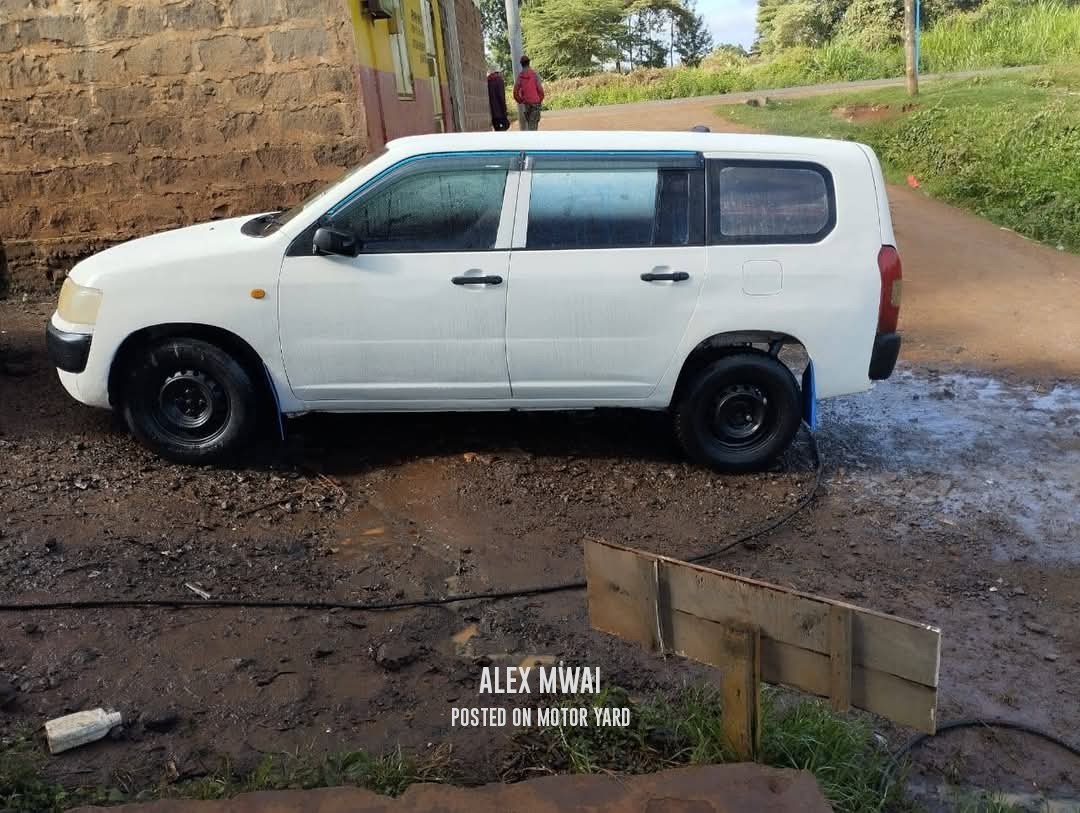 Toyota Probox 2011 White