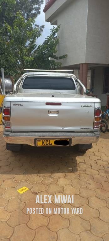 Toyota Hilux Vigo D/Cab 2016 Grey