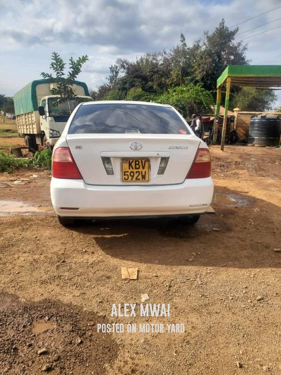 Toyota Corolla 2011 White