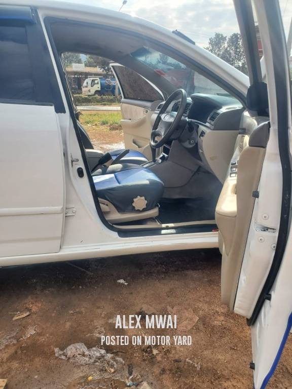 Toyota Corolla 2011 White