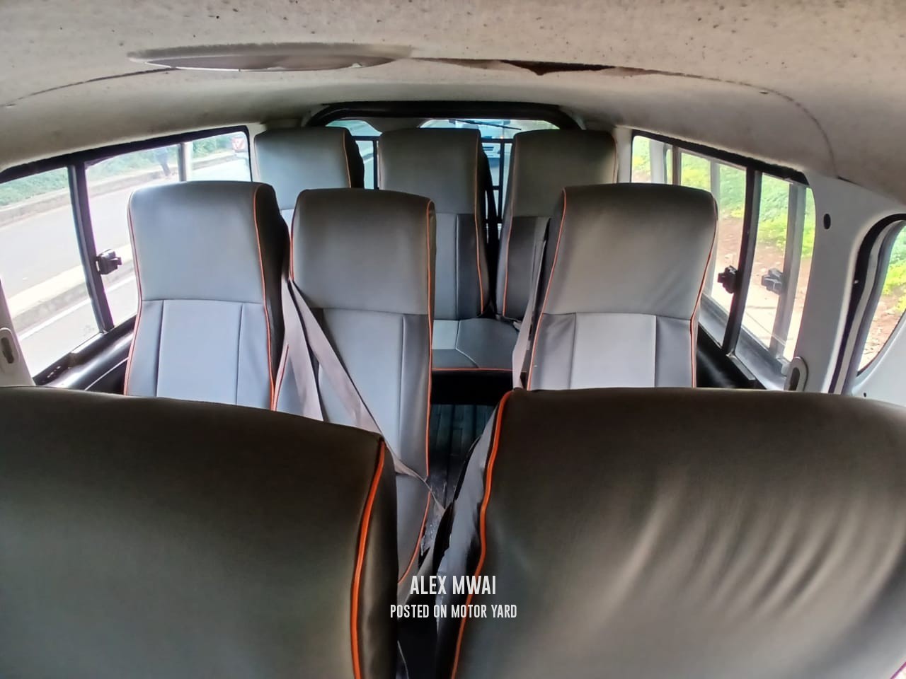 Toyota HiAce 2014 White