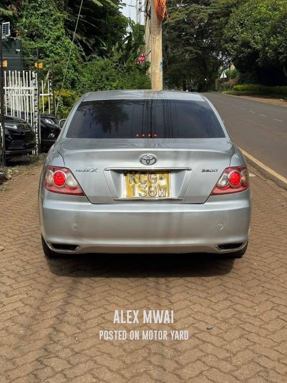 Toyota Mark X 2011 Silver