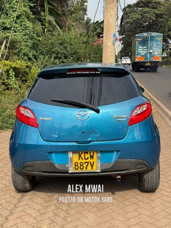 Mazda Demio 2012 Blue