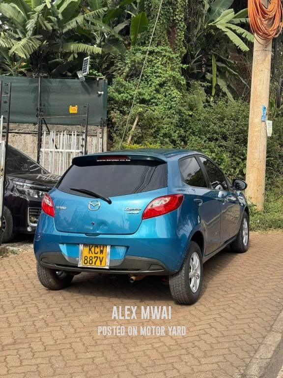 Mazda Demio 2012 Blue