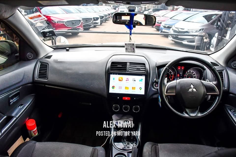 Mitsubishi RVR 2016 White