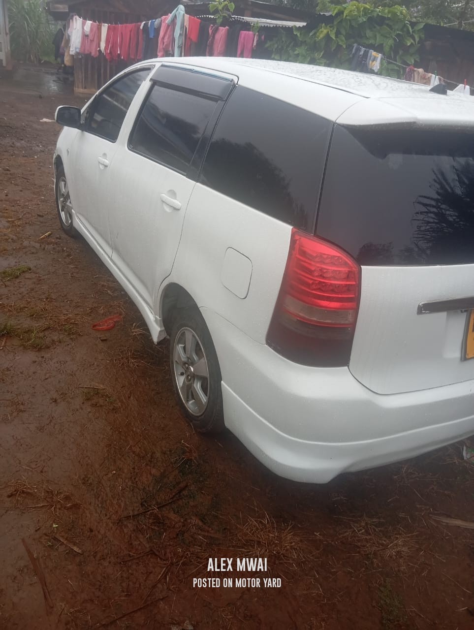 Toyota Wish 2012 White