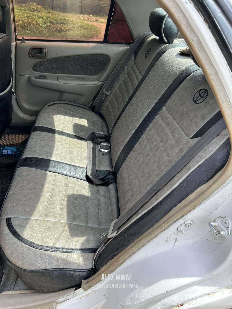 Toyota Corolla 2005 White