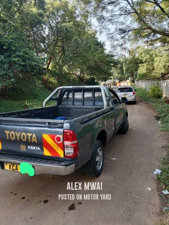 Toyota Hilux Vigo D/Cab 2014 Black