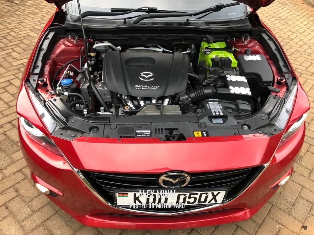 Mazda Axela 2014 Red