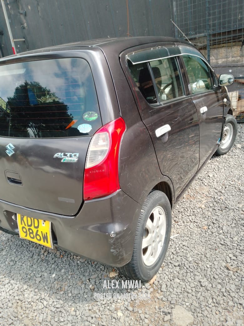 Suzuki Alto 2014 Brown