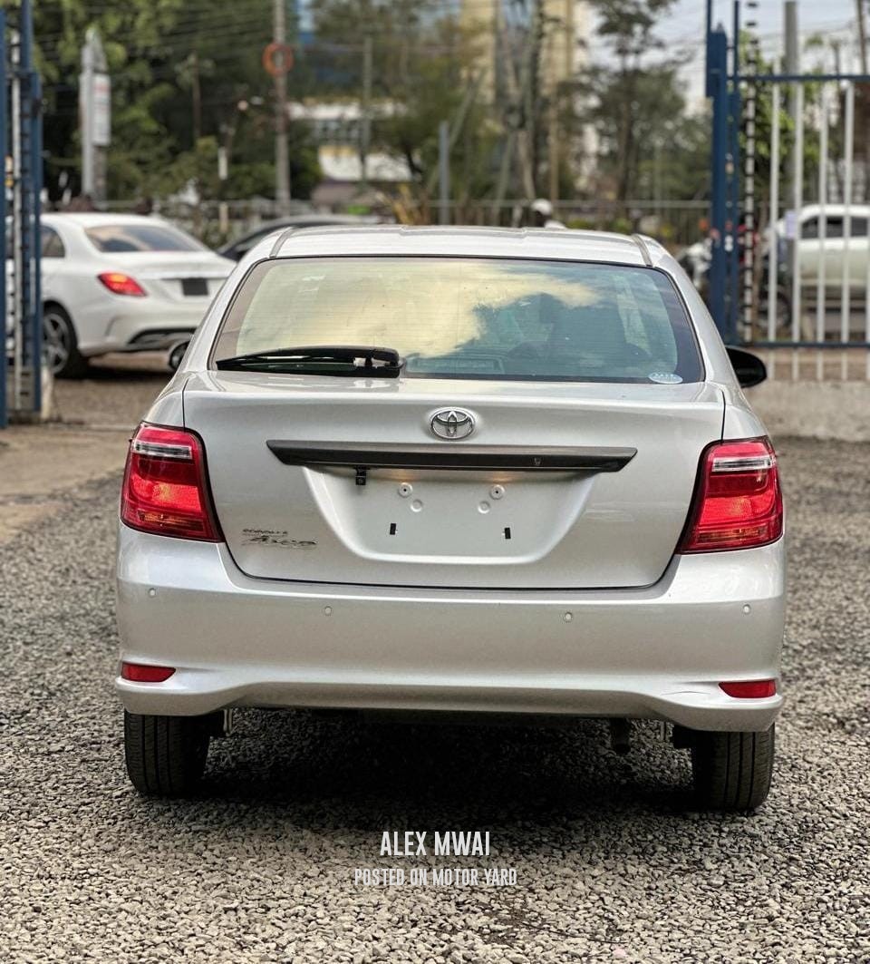 Toyota Axio 2019 Silver