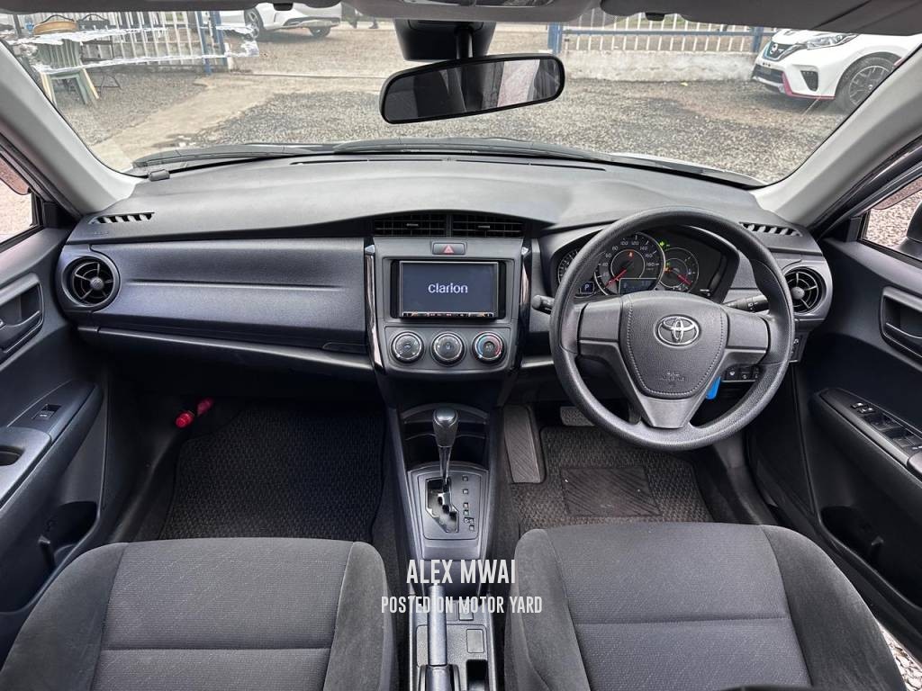 Toyota Axio 2019 Silver