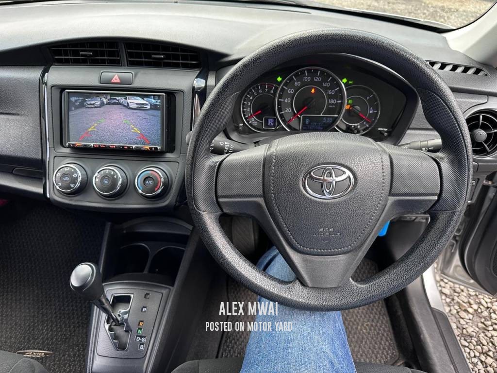 Toyota Axio 2019 Silver