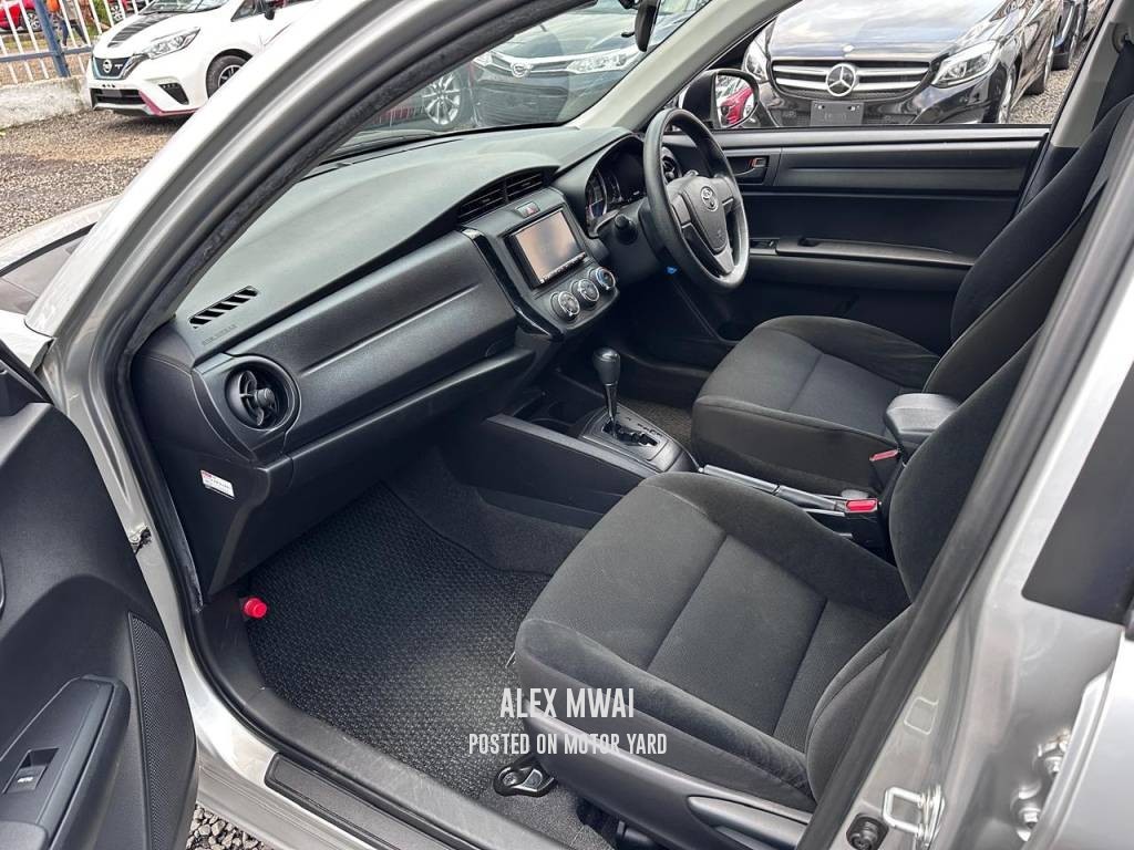 Toyota Axio 2019 Silver