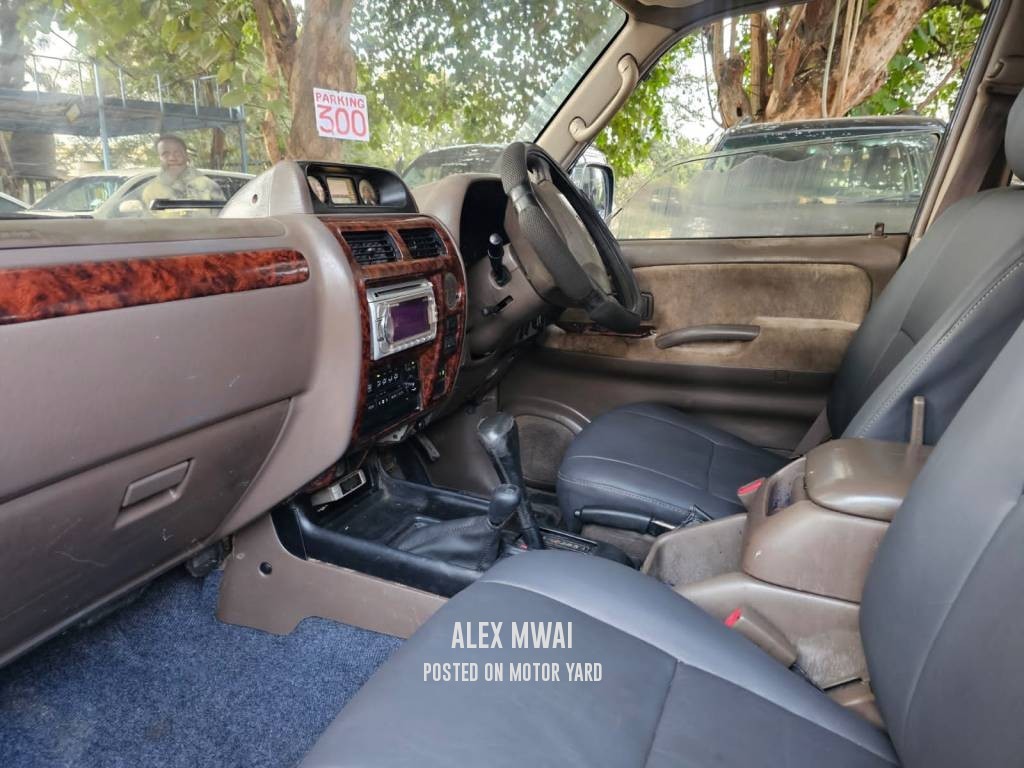 Toyota Land Cruiser Prado 2006 Silver