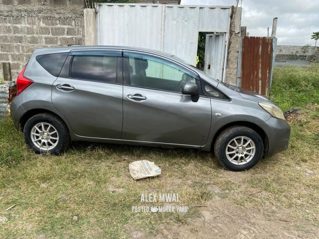 Nissan Note 2012 Grey