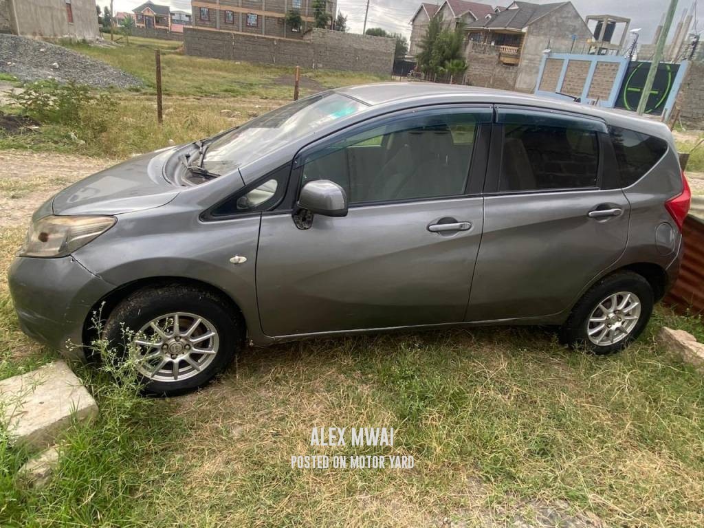 Nissan Note 2012 Grey