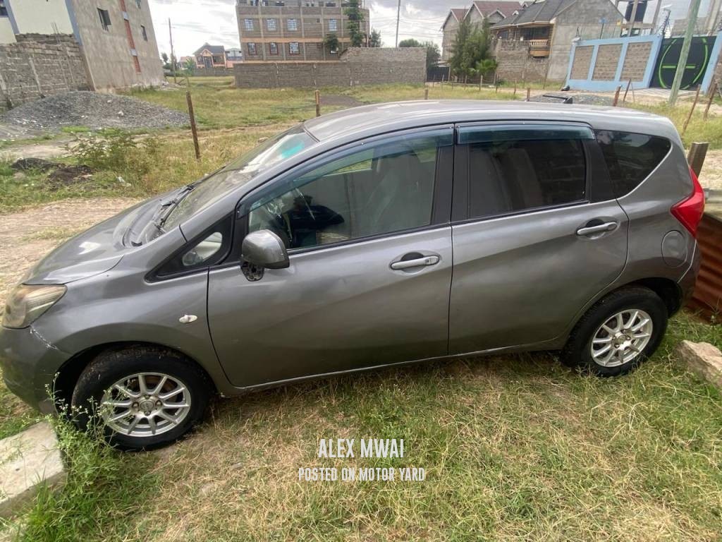 Nissan Note 2012 Grey