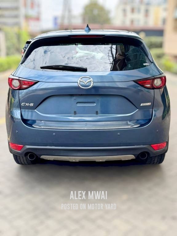 Mazda CX-5 2017 Blue
